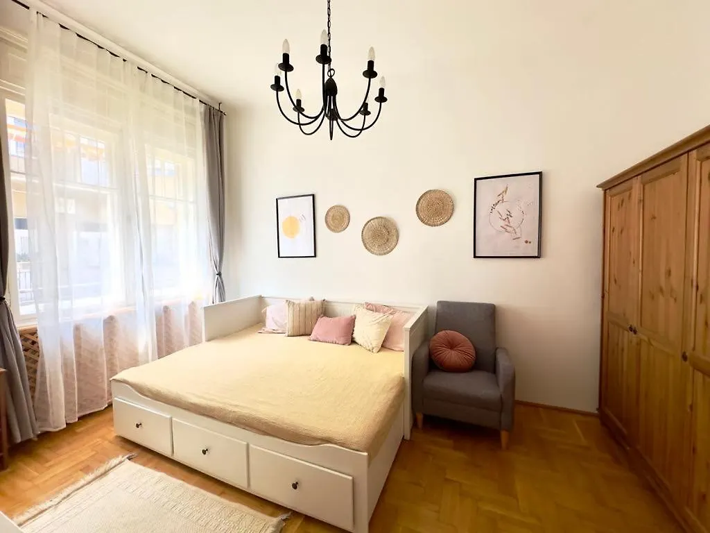 Cozy Studio In City Centre Budapest Hungary